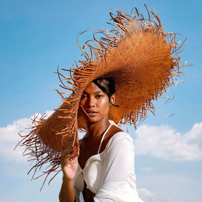 Woven Straw Hat in Burnt Caramel