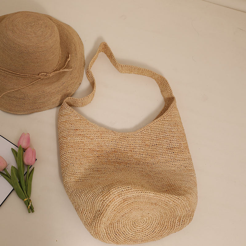 Large Capacity Shoulder Straw Bag Bucket