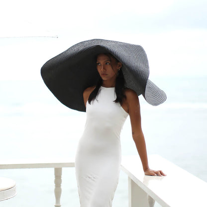 Oversized Straw Hat In Black